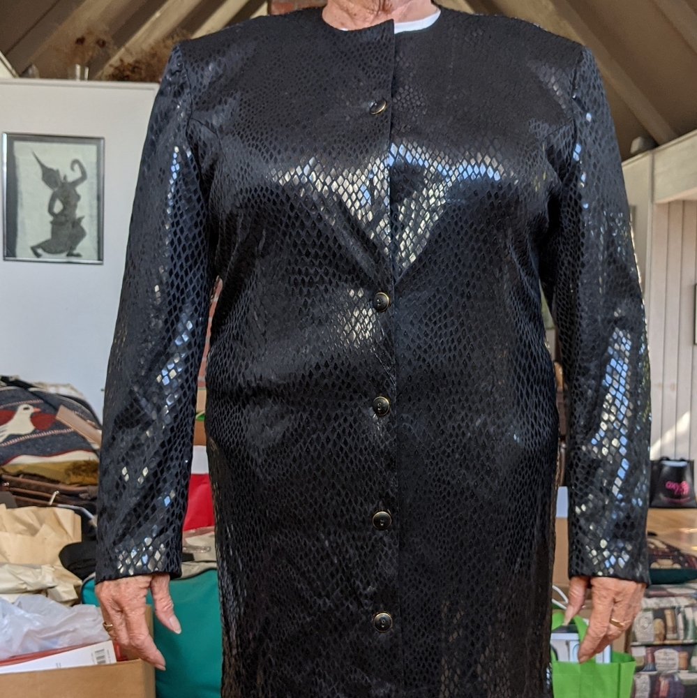 Elegant vintage black Maak evening jacket